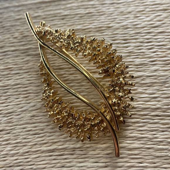 Vintage signed D’Orlan brooch pin - Picture 2 of 5